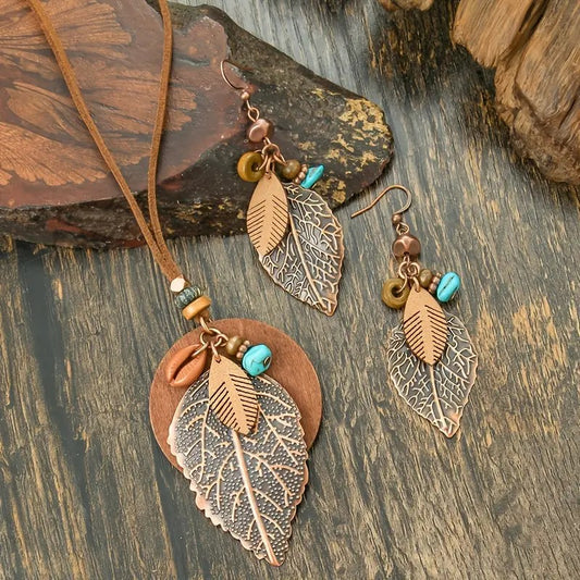 Boho Leaf Charm Jewelry Set – Nature-Inspired Necklace & Earrings