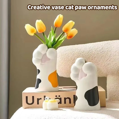 Hold My Flowers - Paw Accent Mini Vase