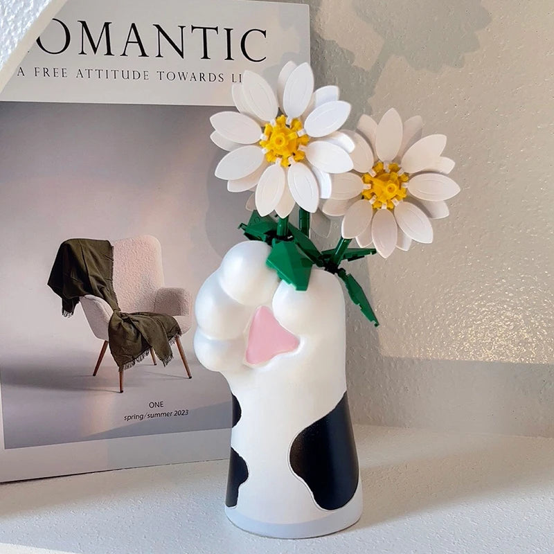 Hold My Flowers - Paw Accent Mini Vase